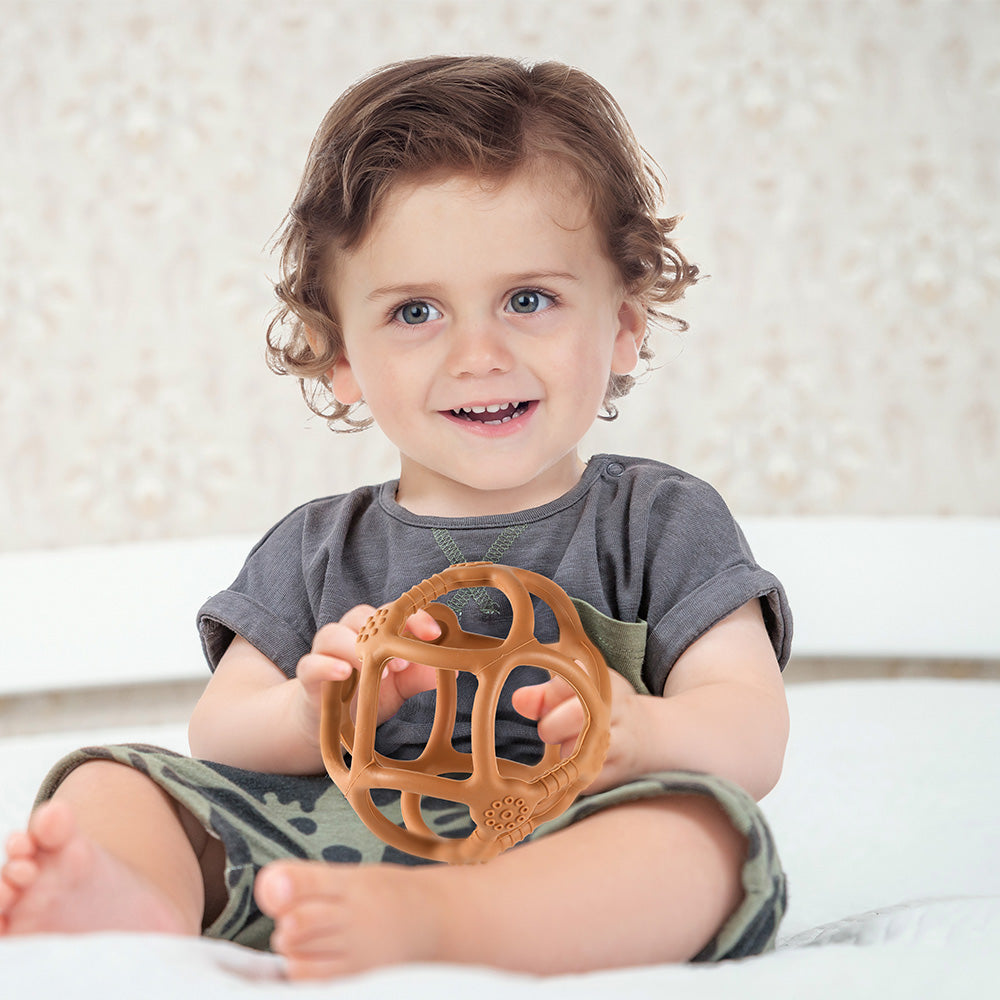 Mordedor de silicona Haakaa en forma de bola – Alivio para dientes y encías desde los primeros meses