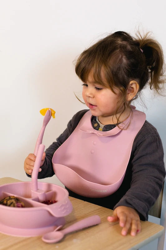 Bol con divisiones de HAAKAA